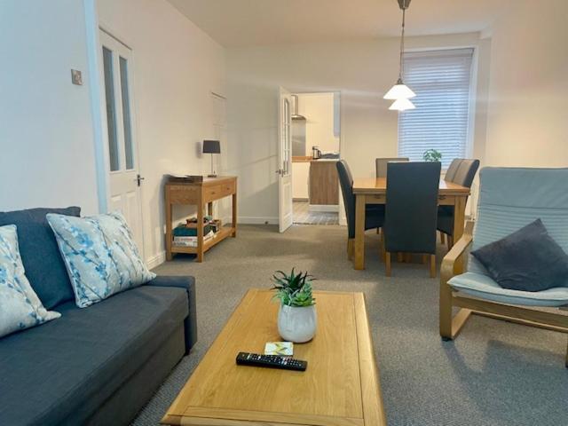 Cape Cottage Glyncorrwg 외부 사진